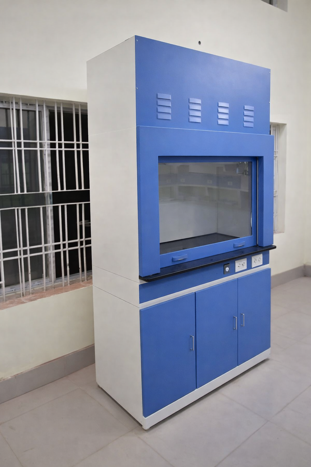 Chemical Laboratory Furniture Manufacturer in India